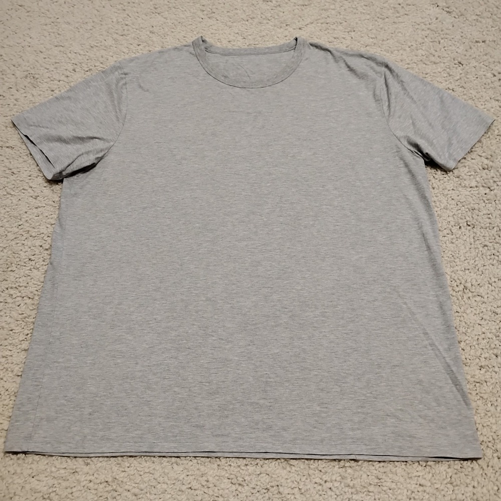 Lululemon Shirt Mens 2XL XXL Gray Gym Stretch Workout Lightweight Beach Running